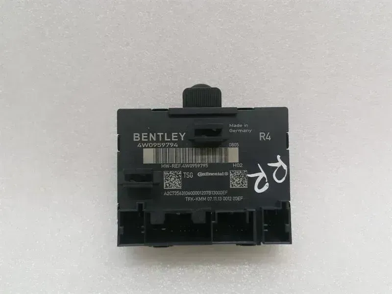 Bentley Continental GT, GTC, Flying Spur Bentley Flying Track 13-19 RRH Door Module 4W0959794 Rear Right Door Control Unit Body type: Saloon
Fuel: Petrol
