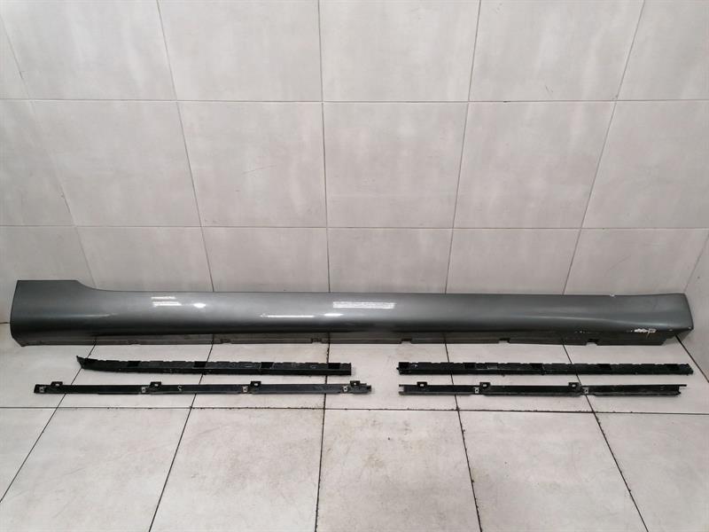 Bentley Continental GT, GTC, Flying Spur BENTLEY FLYING TRACK MK2 13-19 Right Side Skirt 4W0853852 Side Sills Right Body type: Saloon
Fuel: Petrol