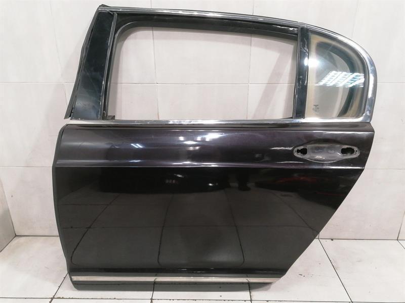 Bentley Continental GT, GTC, Flying Spur BENTLEY CONTINENTAL FLYING TRACK Left Rear Door 3W5833055B Door Rear Left Body type: Saloon
Fuel: Petrol