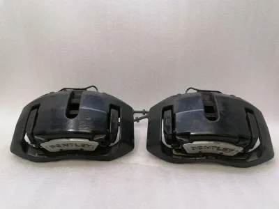 Bentley flying track frambromsok set 3W0698479C bromsok fram set