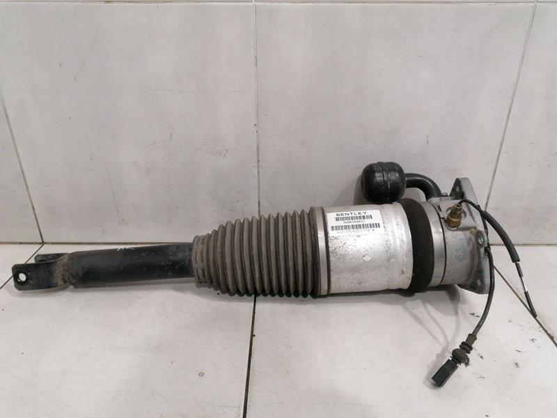 Bentley Continental GT, GTC, Flying Spur BENTLEY FLYING TRACK Shock Absorber Rear 3W5616001C Shock Absorber Rear Left Body type: Saloon
Fuel: Petrol