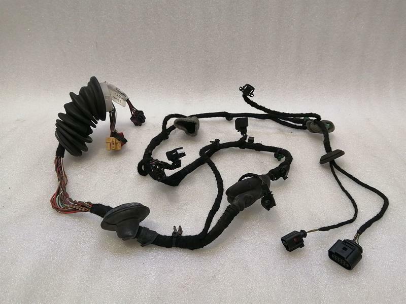 Bentley Continental GT, GTC, Flying Spur Bentley Continental GT W12 Left Door Wiring Loom 3W0971121M Left Door Harness Body type: Coupe
Fuel: Petrol