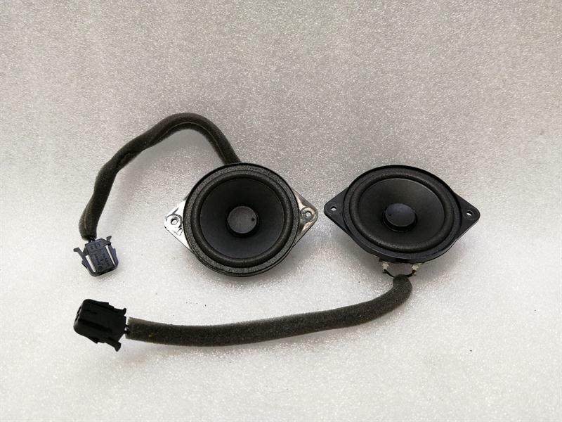Bentley Continental GT 2024-... Bentley Continental GT W12 speaker set 3W0035411R speaker set