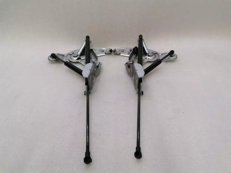 Bentley Continental GT, GTC, Flying Spur Bonnet Hinge LHS Bentley Continental GT W12 Bonnet Hinge Set 3W0...