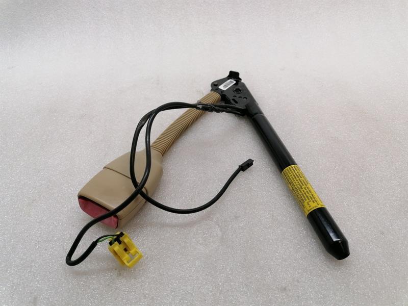 Chevrolet Corvette (C6) Chevrolet Corvette C6 Left Front Seatbelt Tensioner 19151315 Front Seat Belt Tensioner