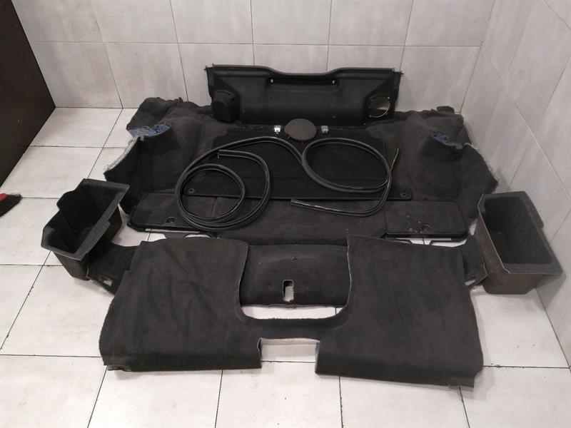 Chevrolet Corvette (C6) Chevrolet Corvette C6 Luggage Compartment Cover 15798091 Boot Liner Body type: Convertible
Fuel: Petrol