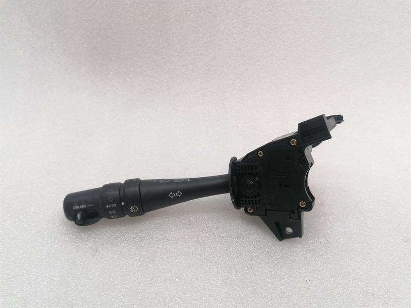 Chevrolet Corvette (C6) Chevrolet Corvette C6 Light Switch 1999391 Light Switch Body type: Coupe
Fuel: Petrol