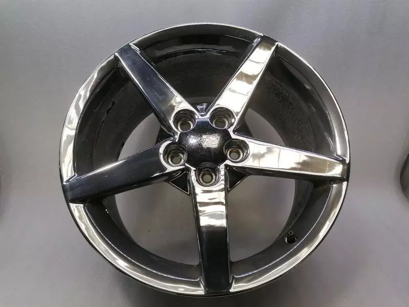 Chevrolet Corvette (C6) CHEVROLET CORVETTE C6 Alloy Wheel 9594348 Alloy Rim 19X10JX79 Body type: Convertible
Fuel: Petrol