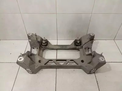 Chevrolet Corvette C6 apakšrāmis aizmugurējā 15864493 ass rāmis aizmugurējā ass