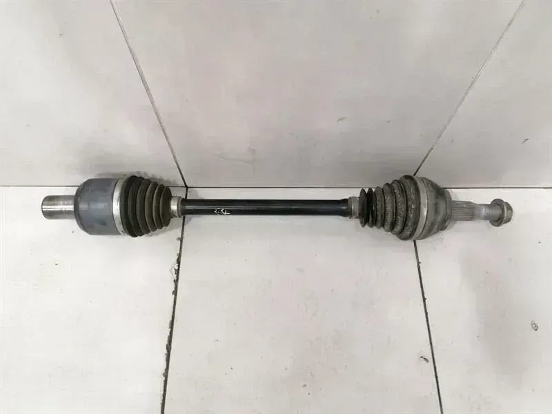 Chevrolet Corvette (C6) Chevrolet Corvette C6 Drive Shaft Rear Right 22873444 Rear Drive Shaft