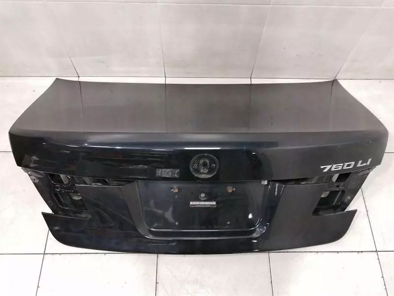 BMW 7 (F01 / F02 / F03 / F04) BMW 7 series F02 F01 boat Lid 7172332 tailgate + US nr flat carrier 760i Body type: Saloon
Fuel: Petrol
