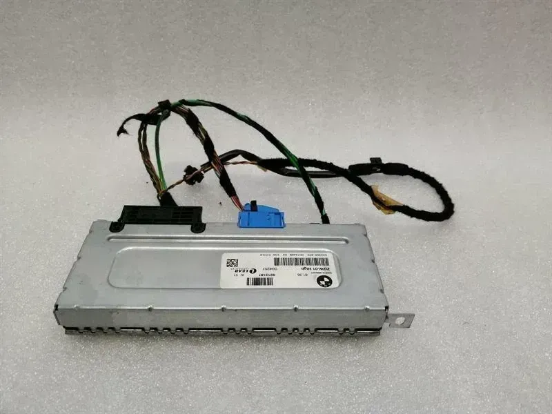 BMW 7 / i7 (G70) 2022-... BMW 7 series F02 F01 control unit gateway module ZGW-01 high 9213187
