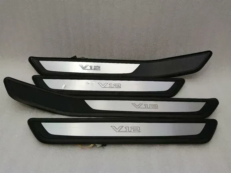 BMW 7 (F01 / F02 / F03 / F04) BMW 760Li F02 Door Sill V12 Set Illuminated 7190974 Entry Bar V12 Set Body type: Saloon
Fuel: Petrol
