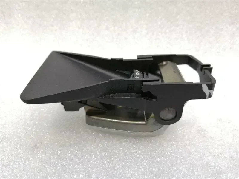 BMW 7 / i7 (G70) 2022-... BMW 7 series F02 F01 Lane Assist Camera 9188377 Spurhalteassis