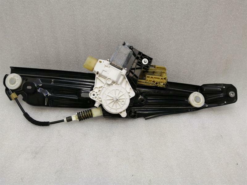 BMW 7 / i7 (G70) 2022-... BMW 7 Series F02 F01 Left Rear Door Winder 7182615 Window Regulator Rear Left