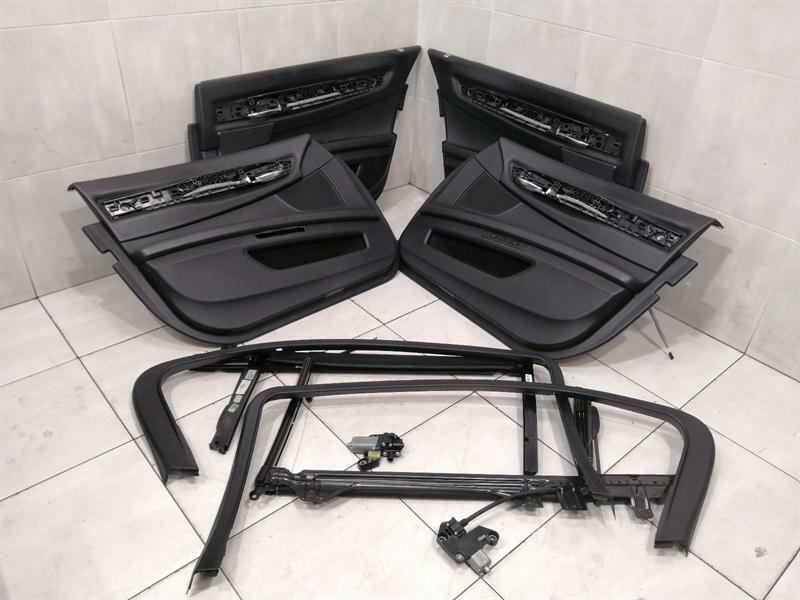 BMW 7 (F01 / F02 / F03 / F04) BMW 7 F02 door card set door trim set INDIVIDUAL LWB roll 760Li 750Li Body type: Saloon
Fuel: Petrol