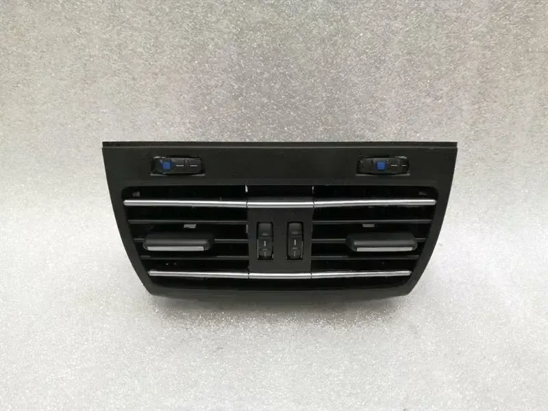 BMW 7 / i7 (G70) 2022-... BMW 7 series F02 F01 rear air vent 9118249 ventilation nozzle ventilation grille rear