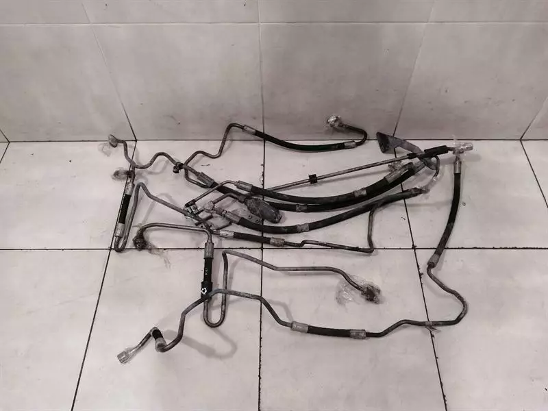 BMW 7 (F01 / F02 / F03 / F04) BMW 760i F02 F01 Dynamic Drive Pipe Set 6777216 Dynamic Drive Hose Kit Body type: Saloon
Fuel: Petrol