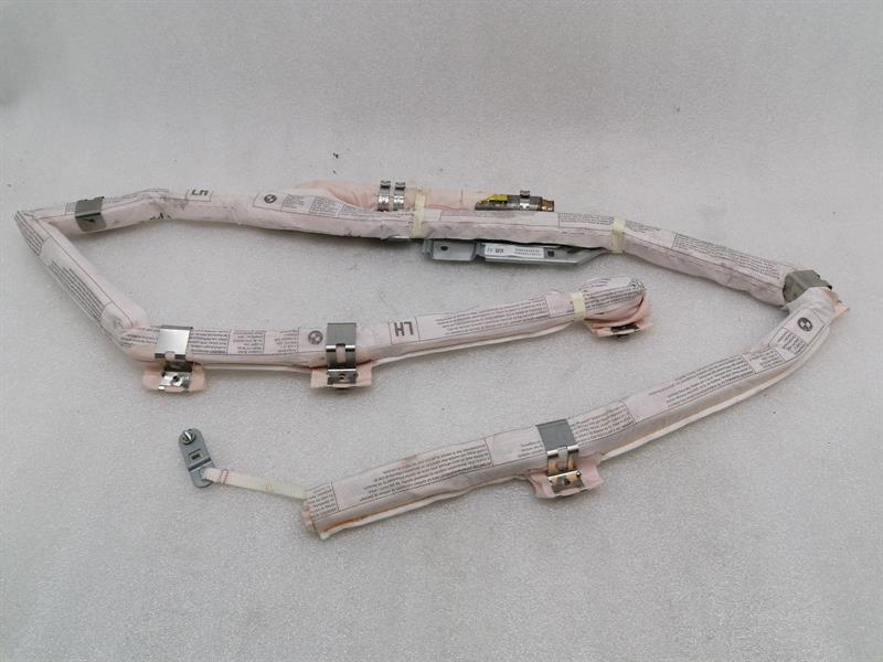 BMW 7 (F01 / F02 / F03 / F04) BMW 7 series F02 F01 modules 72129114167 module left roof left roof Body type: Saloon
Fuel: Petrol