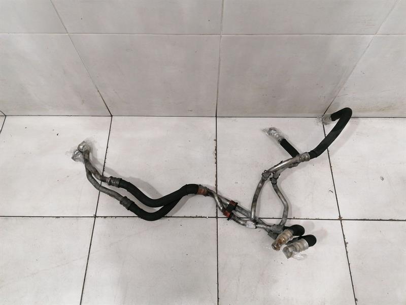 BMW 7 (F01 / F02 / F03 / F04) BMW 7 series F02 F01 pipe 7591899 hose oil cooler set Body type: Saloon
Fuel: Petrol