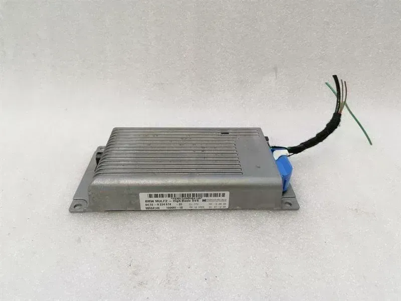 BMW 7 (F01 / F02 / F03 / F04) BMW 7 series F02 F01 Bluetooth module 9224674 Bluetooth control unit Body type: Saloon
Fuel: Petrol