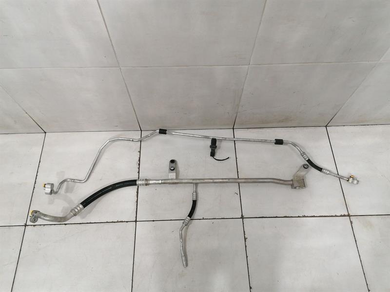 BMW 7 (F01 / F02 / F03 / F04) BMW 7 series F02 F01 A/C pipe 9119988 air conditioning line air conditioning Body type: Saloon
Fuel: Petrol