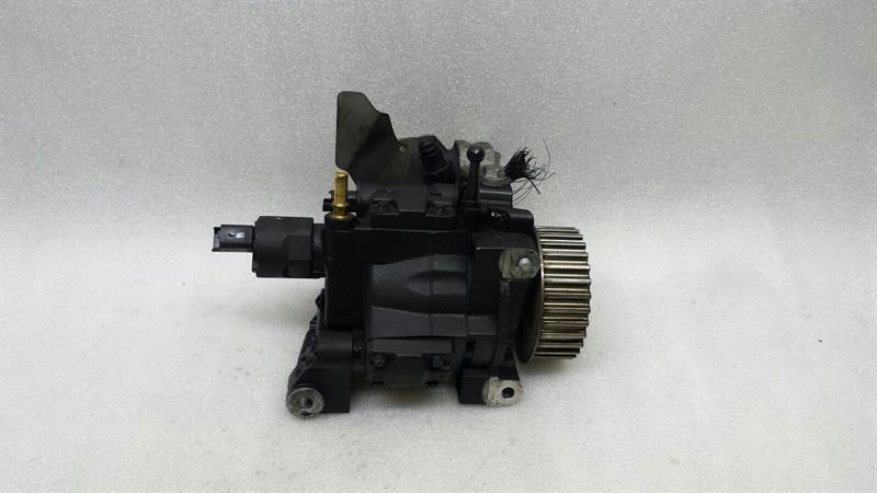 Nissan Qashqai (J12) Nissan Qashqai Fuel Pump Mehanical A2C20000754 High Pressure Pump 1.5 DCI Renault Body type: Unknown
Fuel: Unknown