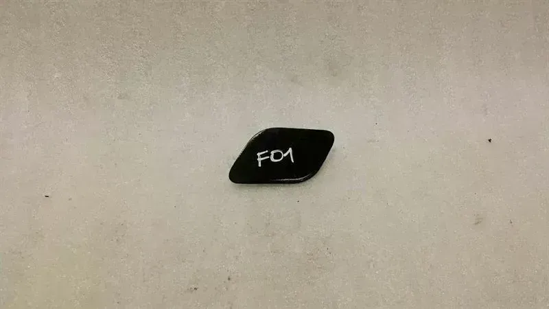 BMW 7 (F01 / F02 / F03 / F04) Cover BMW 7 series F01 washer jet cover 7202883 front...