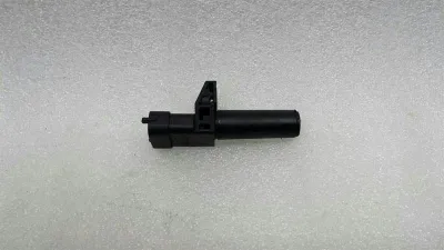 MERCEDES C klases W204 kloķvārpstas stāvokļa sensors A2761530128 Kloķvārpstas sensors