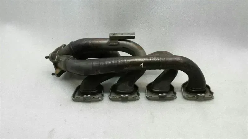 Porsche Panamera Porsche Panamera 970 exhaust manifold left 94811112921 exhaust manifest 4.8 V8