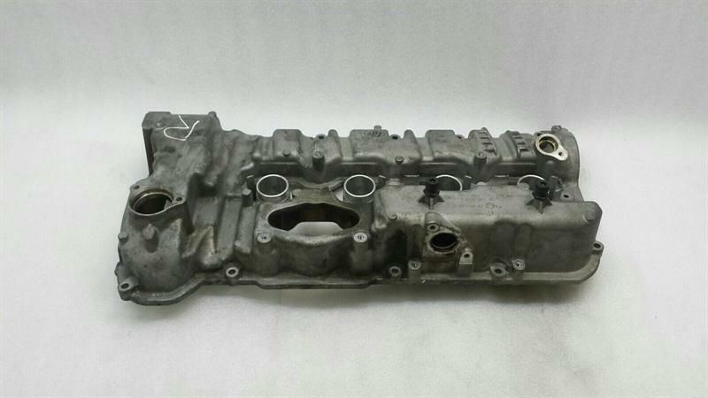 BMW 5 Series F07 GT F10 F01 N63 4.4 Cylinder Head Cover 758854 Cylinder Head Cover 1-4