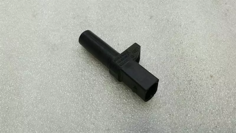 Mercedes-Benz 200 - 500 / E (W124) Mercedes G55 AMG W463 Crankshaft Sensor A0031532728 Crankshaft Sensor M113 V8