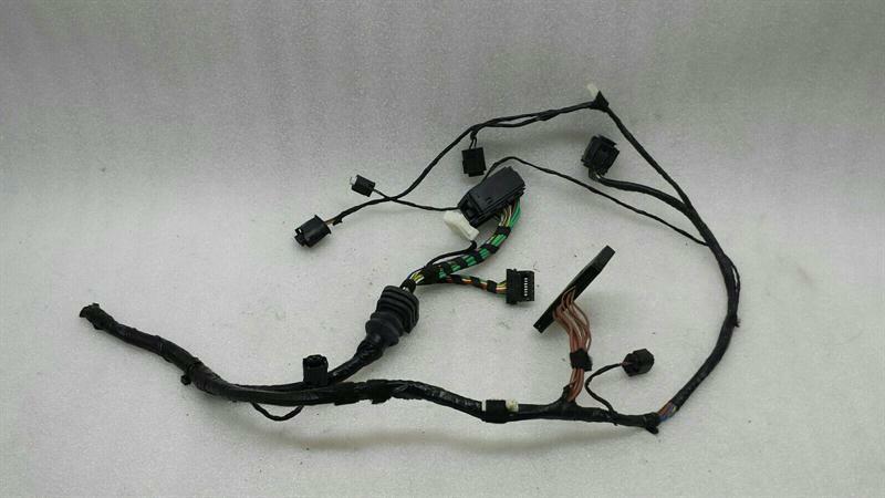 BMW 1 (E81 / E82 / E87 / E88) BMW 1 Series F21 F20 Left Front Cut Off Wiring Harness Front Left Body type: Hatchback
Fuel: Diesel