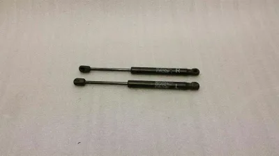 Mitsubishi Lancer X baklucka fjäderben 5925A002 gas fjäderben baklucka set