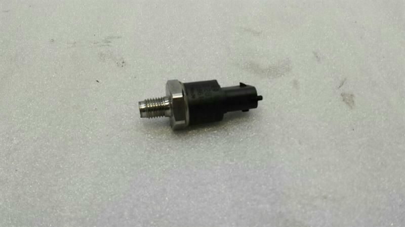 BMW X5 E53 Fuel Pressure Sensor 7812345 High Pressure Memory