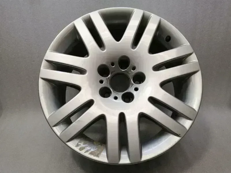 BMW 7 / i7 (G70) BMW 7 Series E65 E66 Original BMW Alloy Rim 18-Inch 6753239 BWM Alloy Wheel 8Jx18H2