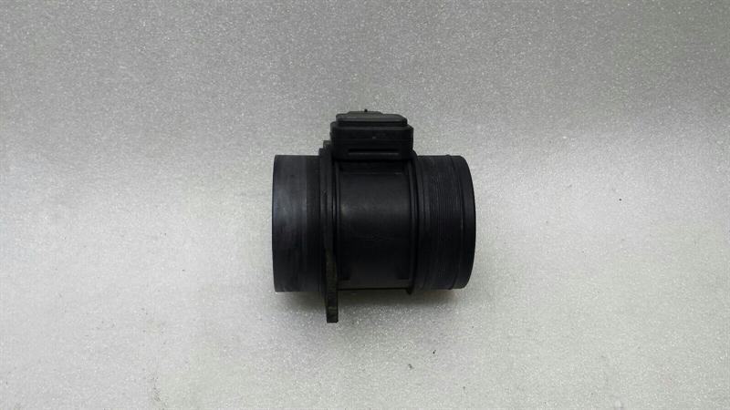 Land Rover Range Rover Range Rover Vogue L322 Air Flow Meter PHF500090 Mass Air Flow Sensor Diesel Body type: Unknown
Fuel: Unknown