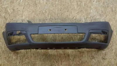 Opel Zafira priekšējais bamperis OP04051BA priekšējais bamperis 2006.g