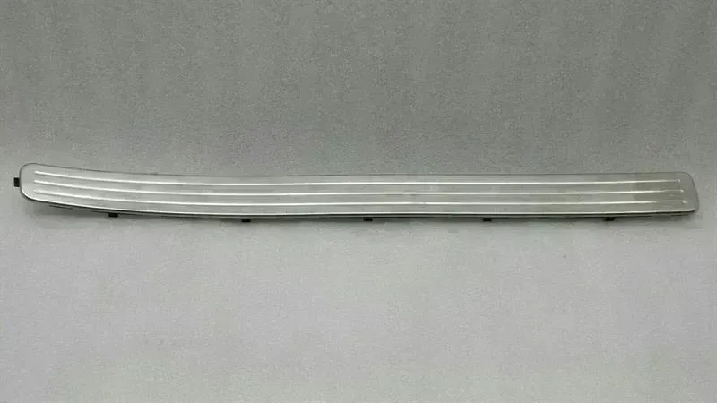 Volkswagen Touareg Door Sill Volkswagen Touareg 7L FRH Door Sill 7L0853656C ...