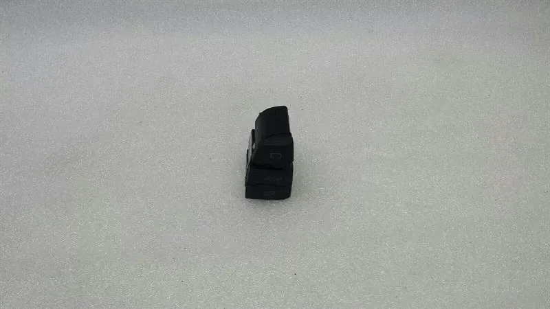 Audi Q7 4L RHD MONITOR OFF SWITCH 4L2927227B Right Handlebar