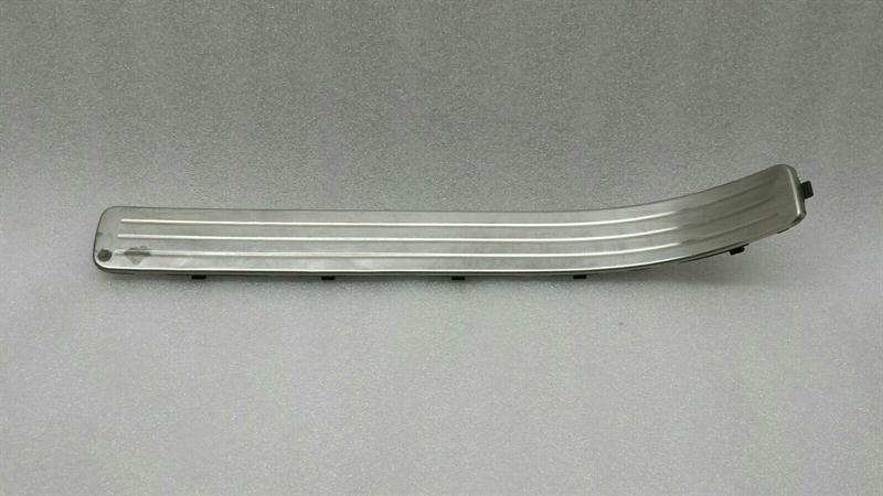 Volkswagen Touareg Door Sill Volkswagen Touareg 7L RRH Door Sill 7L0853794C ...
