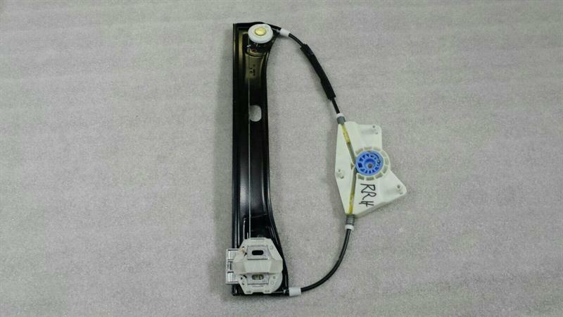 Mercedes-Benz CLA (C174 / C178) Mercedes S Class W221 Right Rear Door Winder A2217300246 Window Regulator HR Body type: Unknown
Fuel: Unknown