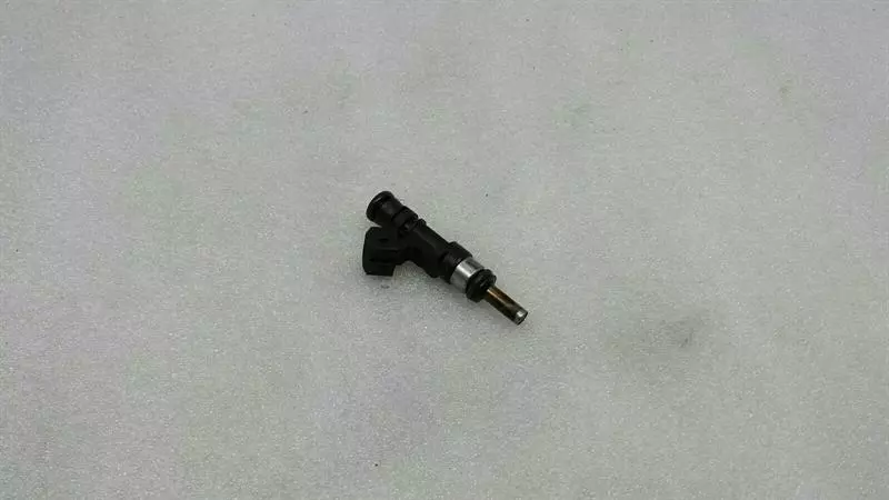 BMW 6 (E63 / E64) BMW 6 Series E63 E64 M6 E60 M5 Injection Nozzle 7834893 Fuel Injector S85 V10
