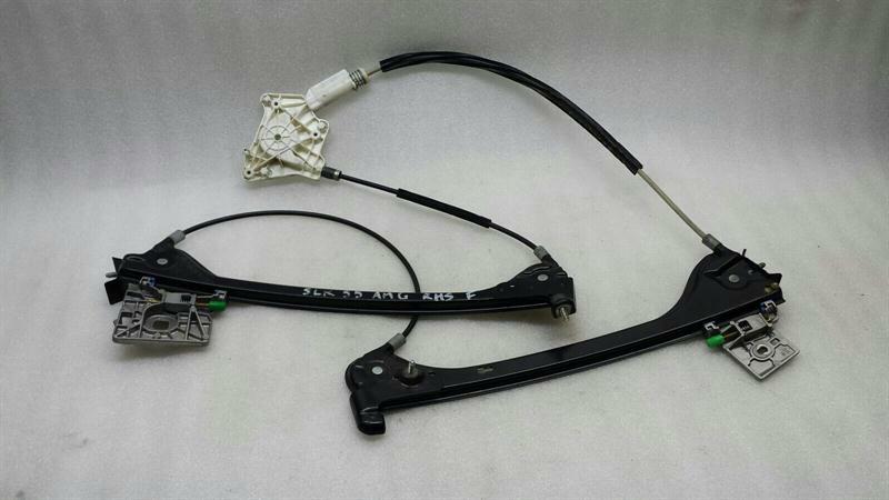 Mercedes-Benz SLK (R172) Mercedes SLK R171 Right Front Door Winder A1717200446 Window Regulator Front Right