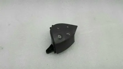 Mercedes E Class W211 Höger Rattbrytare A2118213358 MFL Switch RE