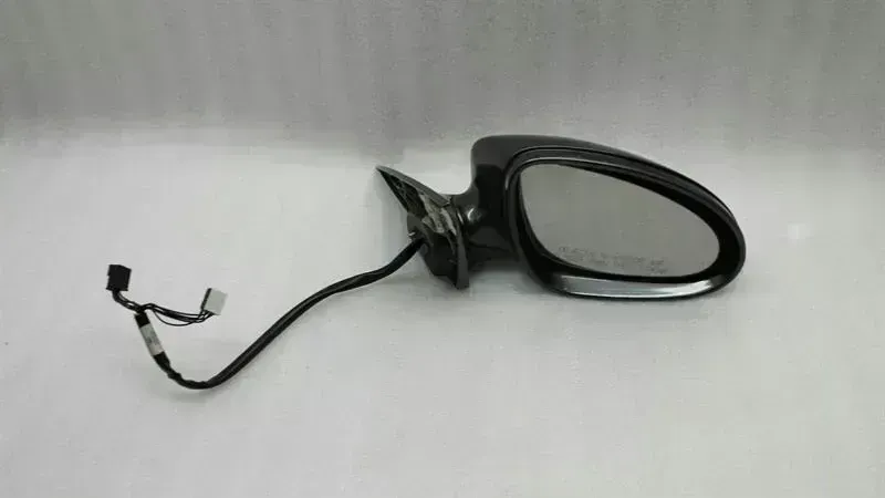 Mercedes-Benz CLS (C219) Mercedes CLS W219 exterior mirror Re A2198110210 right door mirror pre facelift Body type: Saloon
Fuel: Petrol