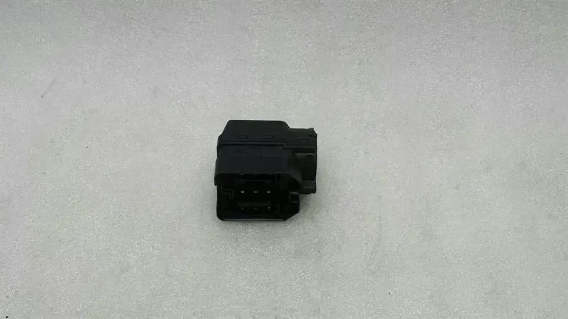 BMW X5 (G05) 2018-... BMW X5 E53 Ignition Switch 6901961 Ignition Lock Switch