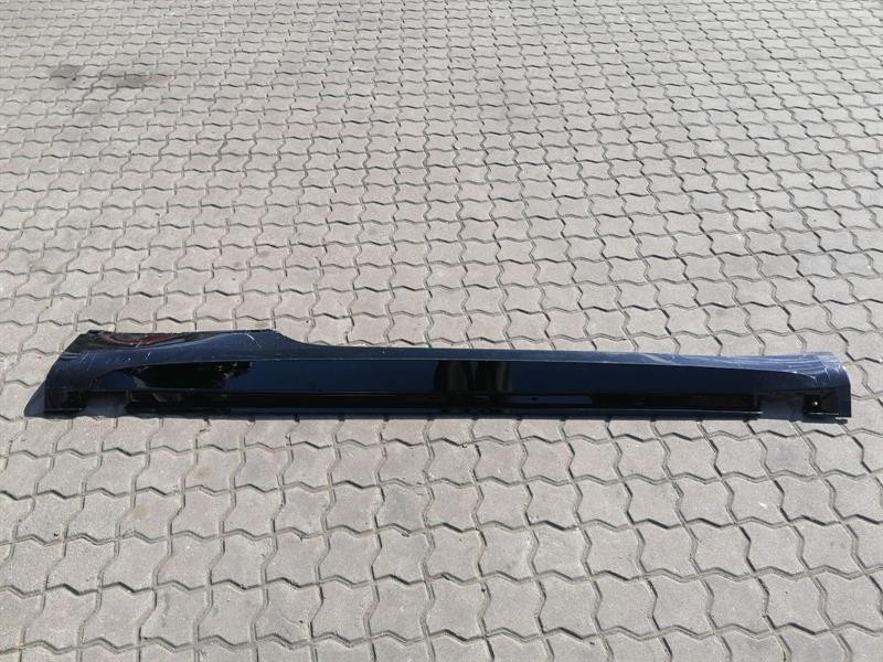 Bentley Continental GT Side skirt Bentley Continental GT 2024 Lift 3S Side Skirt ...