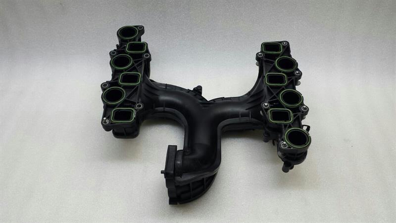 Audi Q7 (4L) Audi Q7 4L a6 A5 8t 3.0 TDI Suction Bridge Inlet Bridge 059129711CF Intake Manifold Body type: SUV
Fuel: Diesel