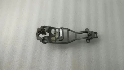 Держатель дверной ручки VOLKSWAGEN TOUAREG 7L FLH 7L0837885F, держатель дверной ручки VL